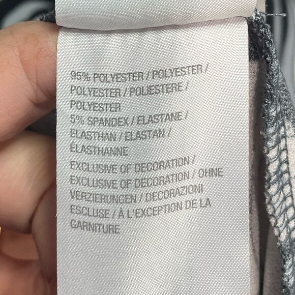 Susan Graver Grey Floral Dress 1X - Picture 4 of 6